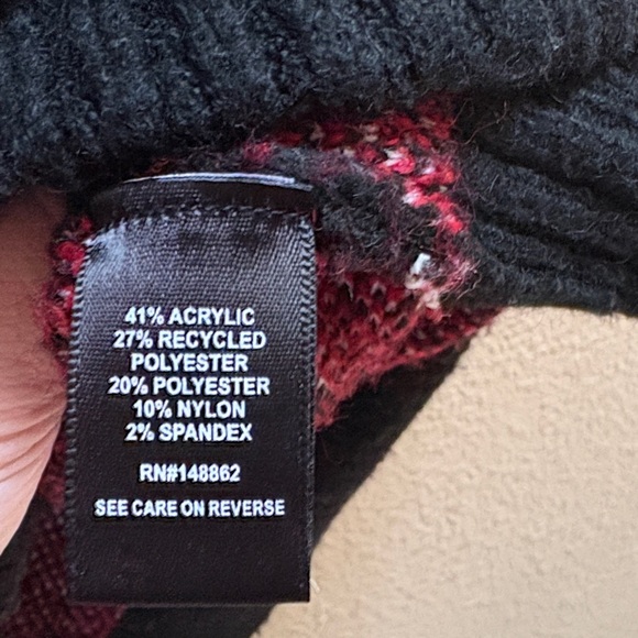 Torrid Black and Red Knit Oversized Cardigan - Picture 3 of 8